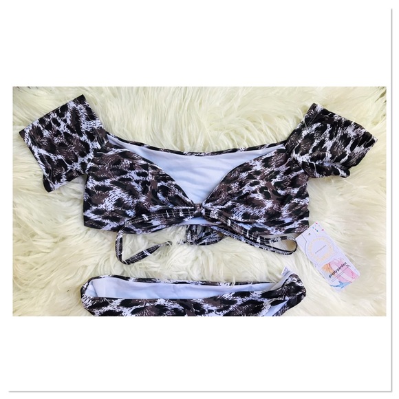 Pretty Garden Leopard Print Bikini Swimsuit Set Cheeky Bottoms Size Medium - Picture 3 of 9